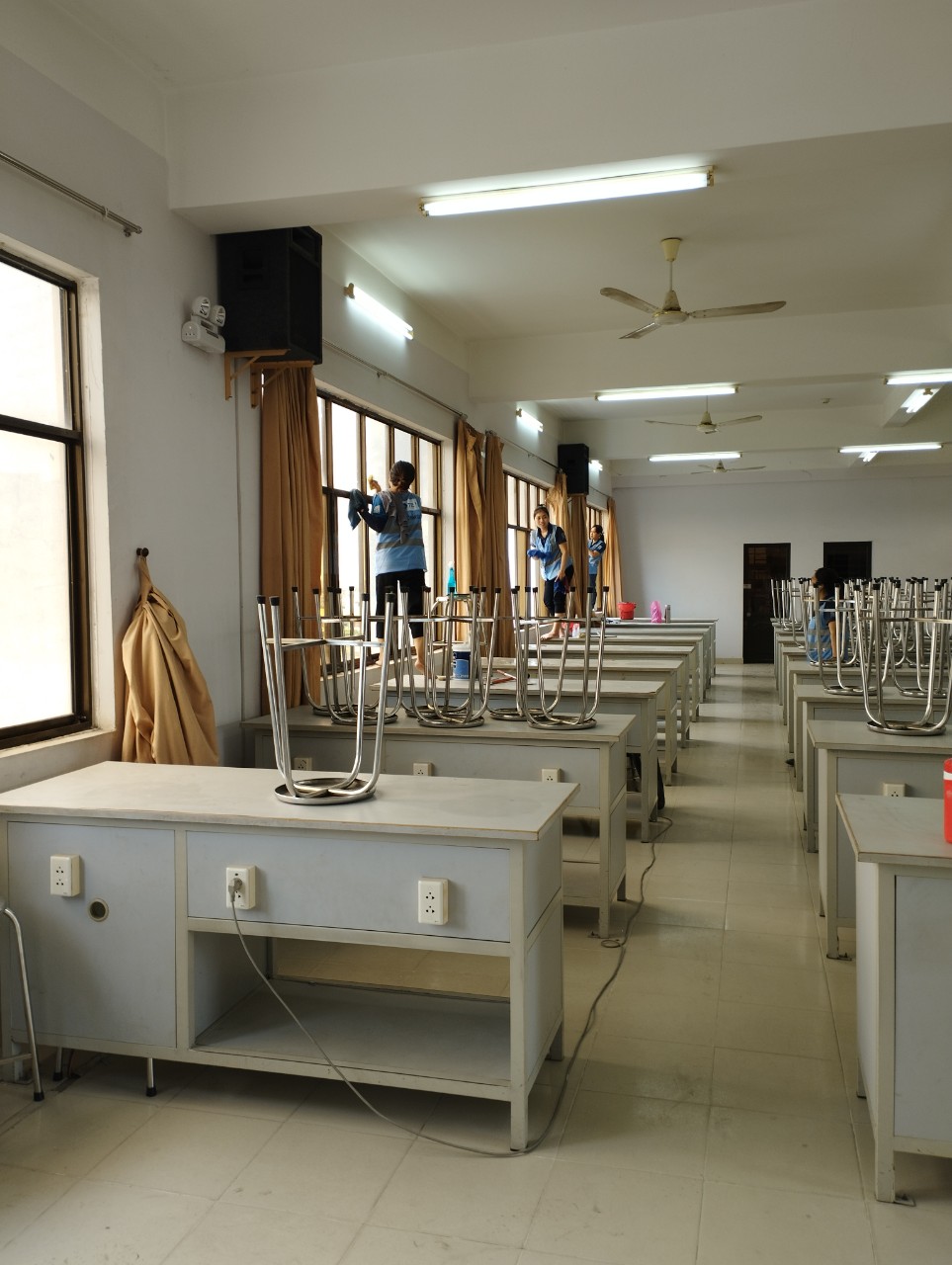 sửa chữa trường đại học bách khoa