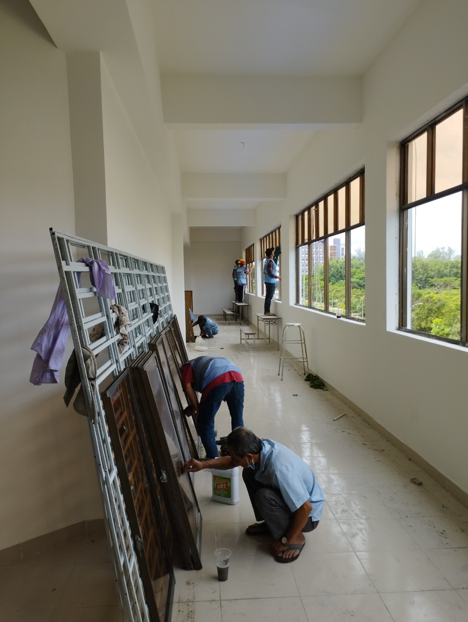 sửa chữa trường đại học