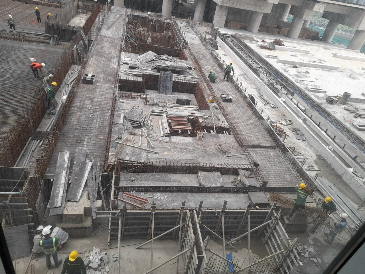thi công bể bơi vincom quận 9